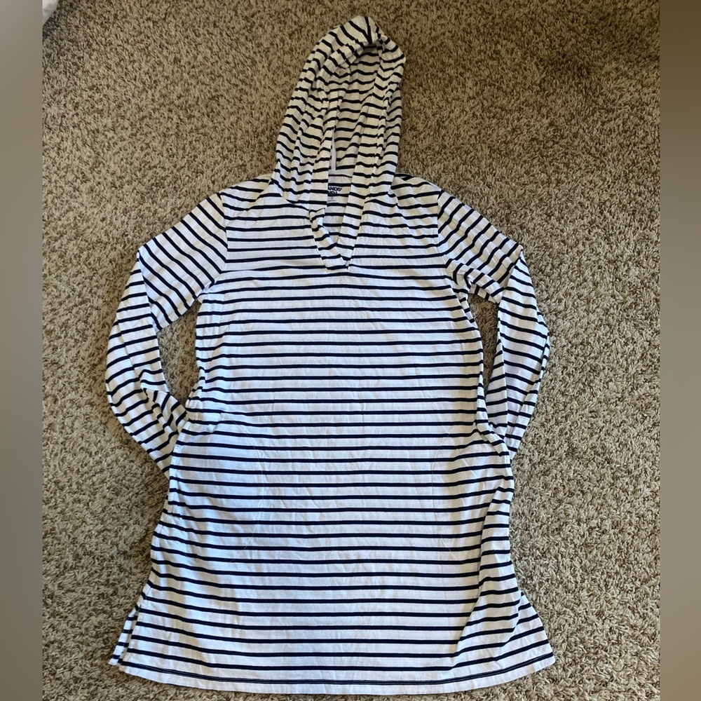 Super cute and classic! Striped, 2-pocket, lightweight Lands’ End hoodie
